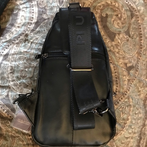 Black PI uncle unisex convertible leather carrier NWT - Picture 2 of 6